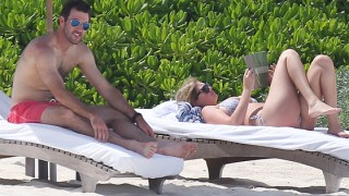 entertainment, kate upton, sexy bikini, mexico, justin verlander