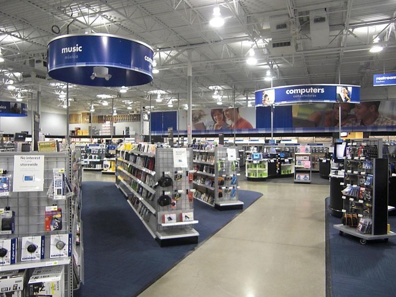 Best Buy Losing Customers to Amazon