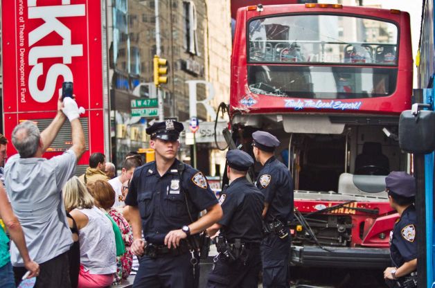 New York Double Decker Bus Driver Arrested for DUI Causing Collision