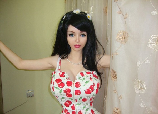 Newest Human Barbie Lolita Richi Claims to Be the Ultimate You Be the Judge