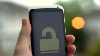 Obama Signs Bill to Unlock Cell Phones But Does It Change Anything