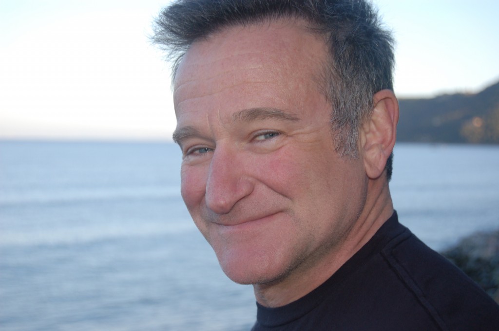 Robin Williams Remembered by Friends, Fans and Family
