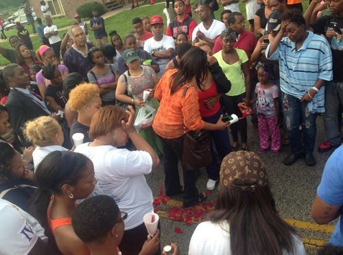 St. Louis Police Shoot and Kill Unarmed 18 Year Old Michael Brown Community Demands Answers (Update)
