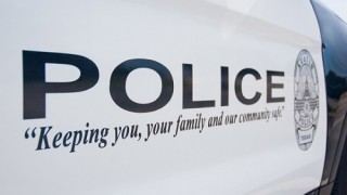u.s., Austin Police Search for Jeep Occupants Throwing Urine at Women