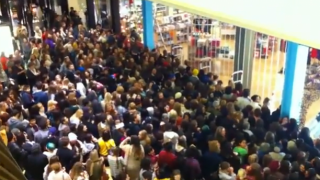 business, Black Friday Specials Switching to Thanksgiving Day at 6 for Macy's Walmart and More