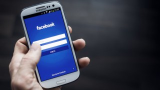 Facebook Stunning Hypocrisy as App for Anonymous Trolling in Development