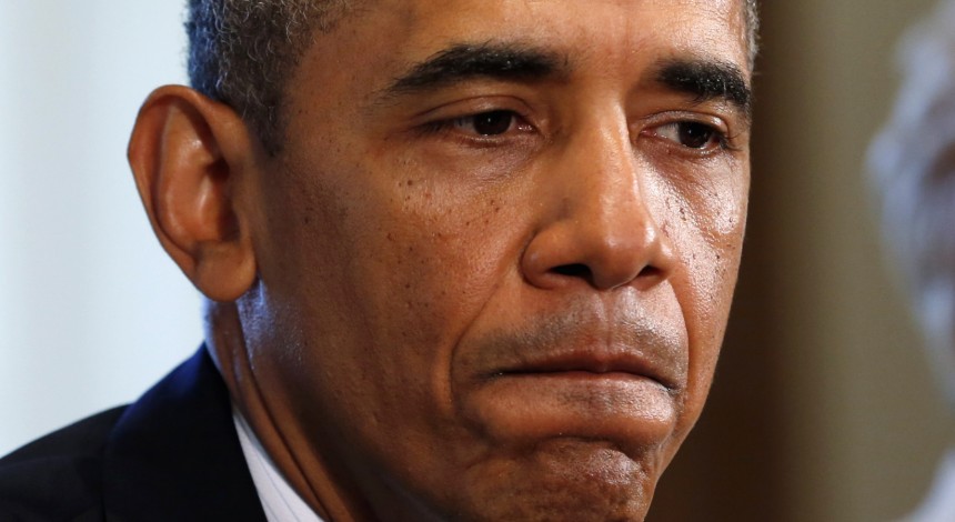 Obama Embarrassment as Credit Card Is Declined