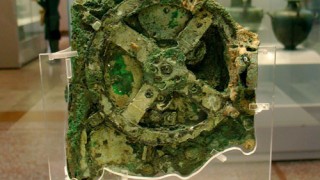 Ancient Antikythera Mechanism